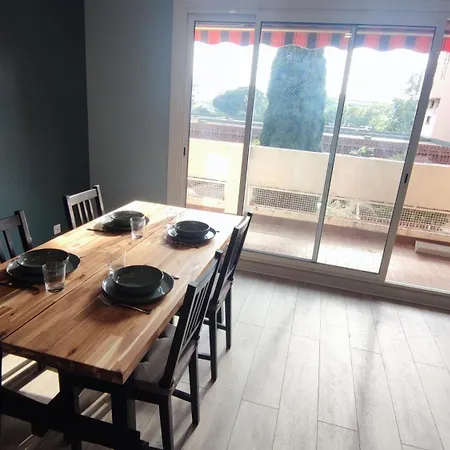 T4 Renove Sur Balcons, Proche Mourillon - Appartement Toulon